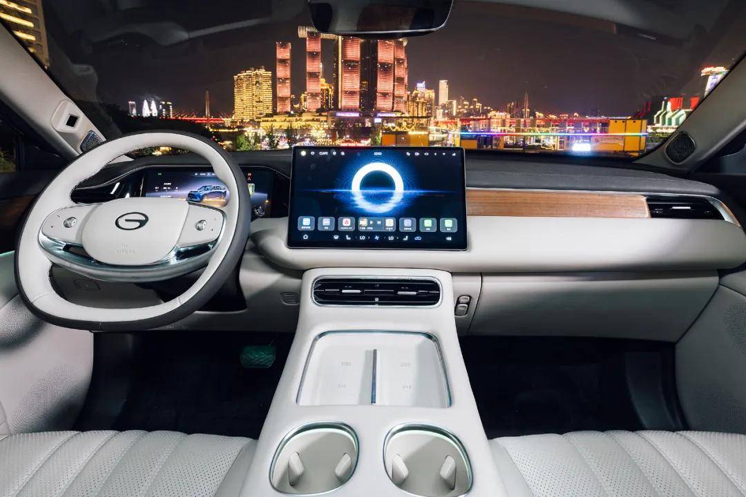 傳祺向往S9乾崑:三大全系標配給你無需取舍的“向往”