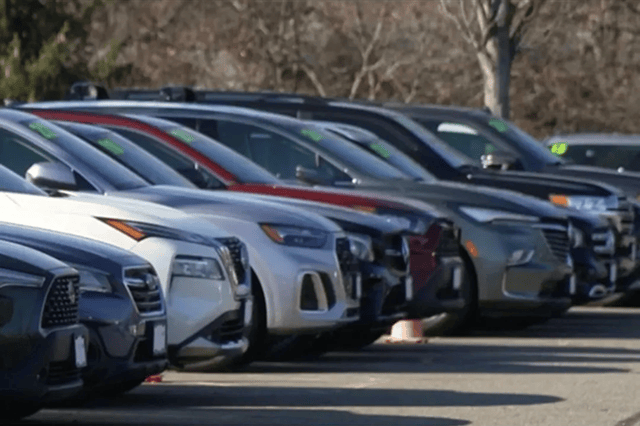 全球主流車企產業政策在2025年轉向,中國轉不轉?