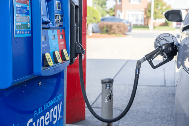 全球主流車企產業政策在2025年轉向,中國轉不轉?