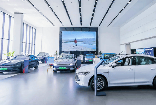 全球主流車企產業政策在2025年轉向,中國轉不轉?