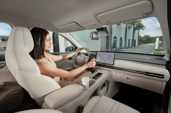 五菱繽果S正式登場:高質(zhì)感小車的新標桿