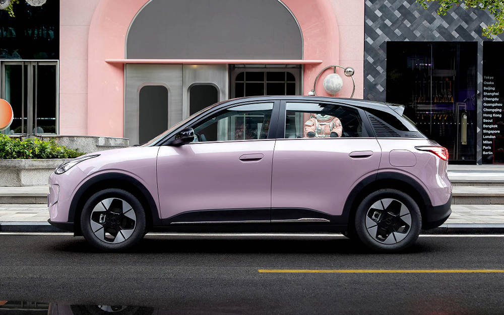 又是“爆款”?吉利星愿煥新上市,限時價6.58萬起