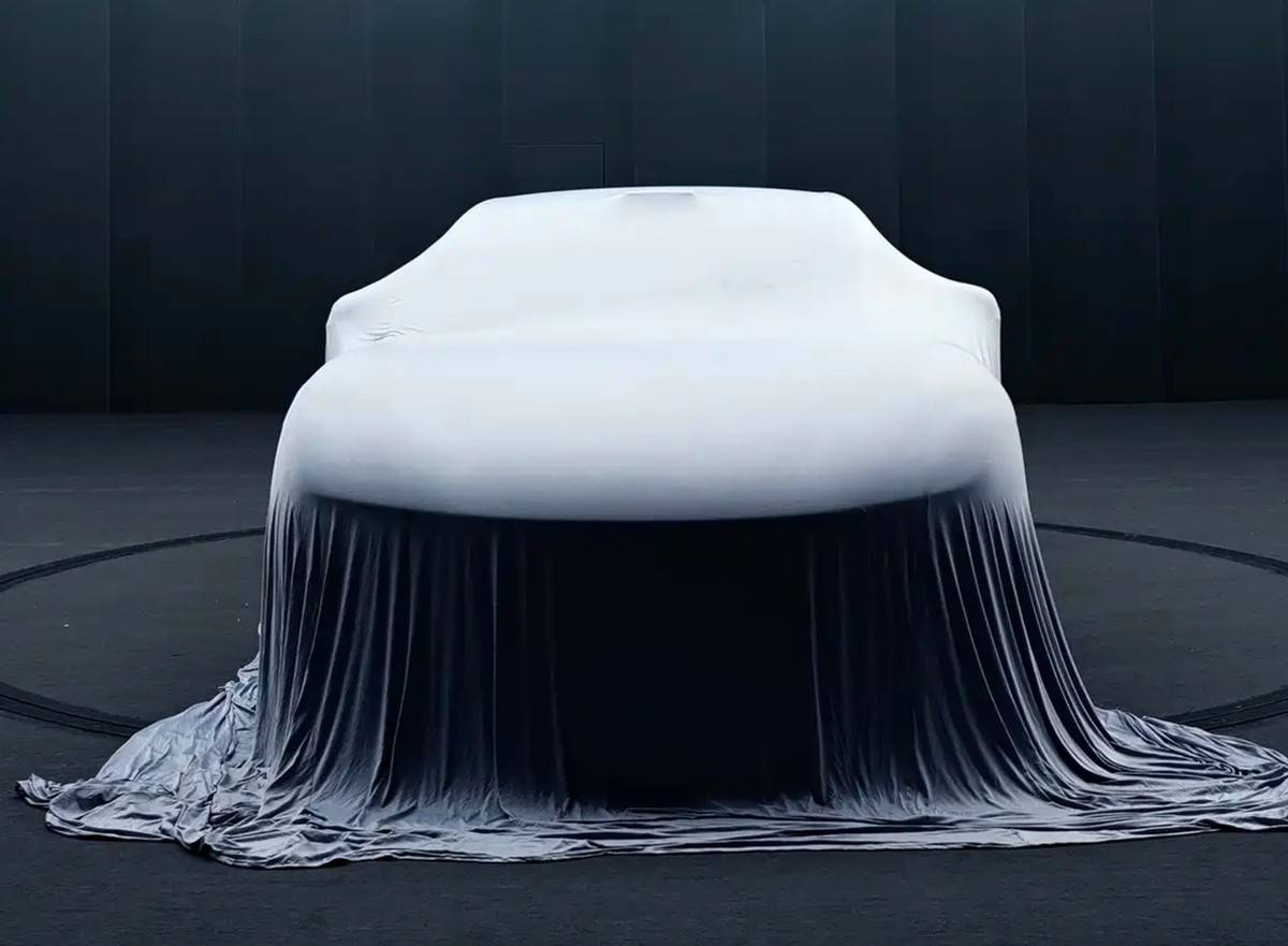 華為+廣汽的新動(dòng)向:?jiǎn)⒕称放剖卓钴?026年亮相,搭華為乾崑方案