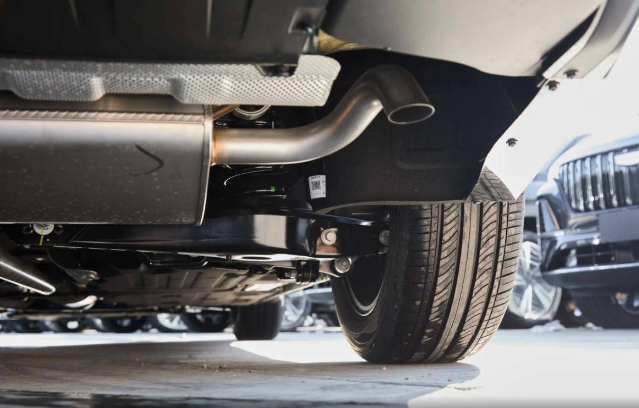 2026款吉利星瑞東方曜怎么樣?三大件解析,入門款夠安全嗎?