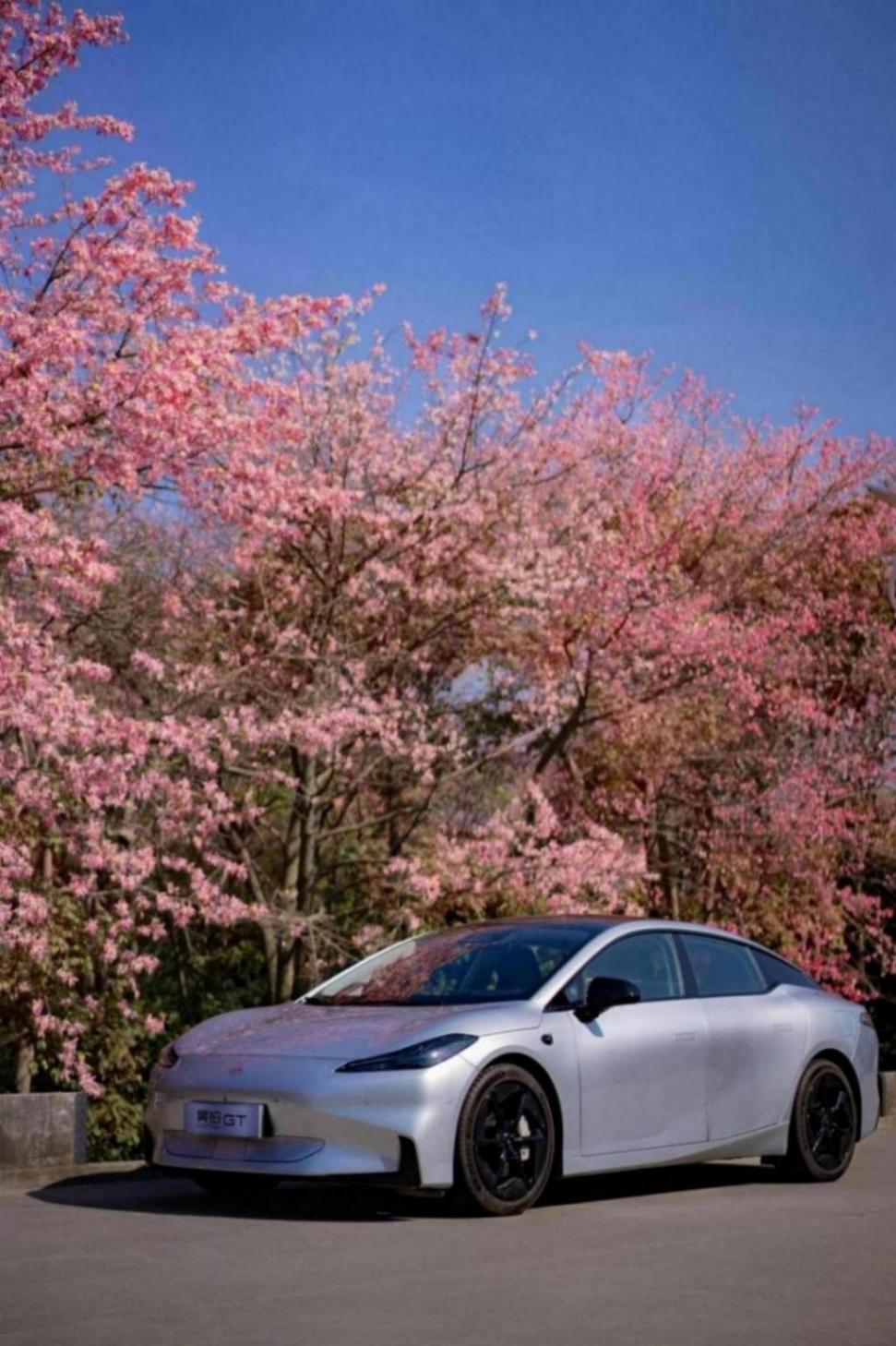 售價(jià)15.38萬起/最大續(xù)航630km 廣汽昊鉑GT Lite版上市