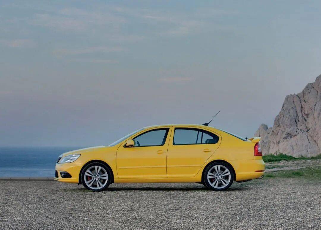 開過所有國產(chǎn)斯柯達(dá),明銳RS是最好的一輛