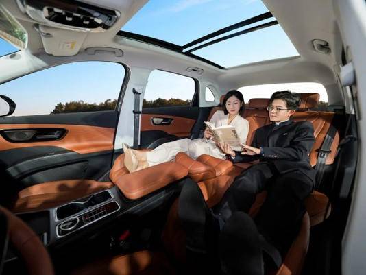 新能源思維造燃油車,第五代瑞虎8是在越界還是超越?