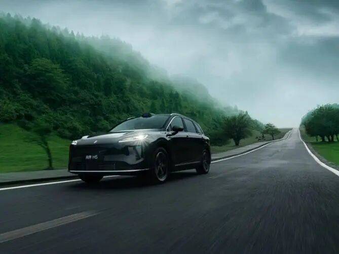 上汽集團(tuán):以創(chuàng)新驅(qū)動(dòng)變革 以用戶定義價(jià)值