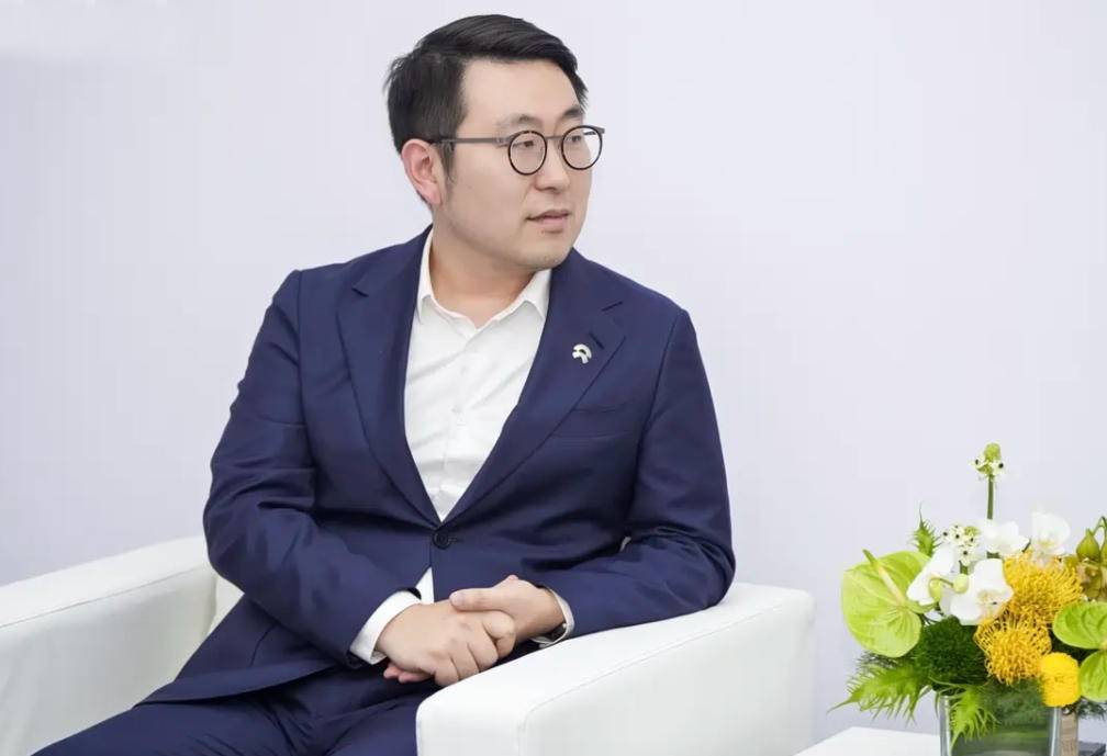 持續(xù)熱銷!蔚來康凱:ES8月產(chǎn)能將沖刺2萬輛,蔚來這回賭對了?