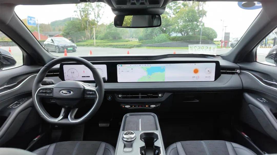 新能源風(fēng)味的燃油轎車,就該這樣?