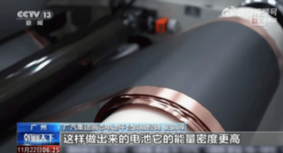 廠家汽車廠商演示智能座艙炫酷交互和高階智駕的自動泊車,固態電池提速,普及再等5年