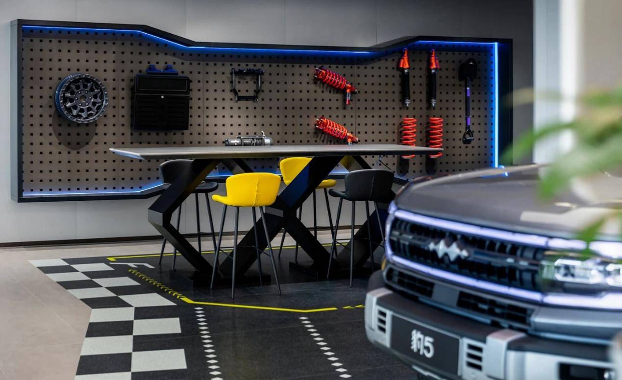 上市80天熱銷超5萬輛 方程豹鈦7現象級增長趨勢密碼