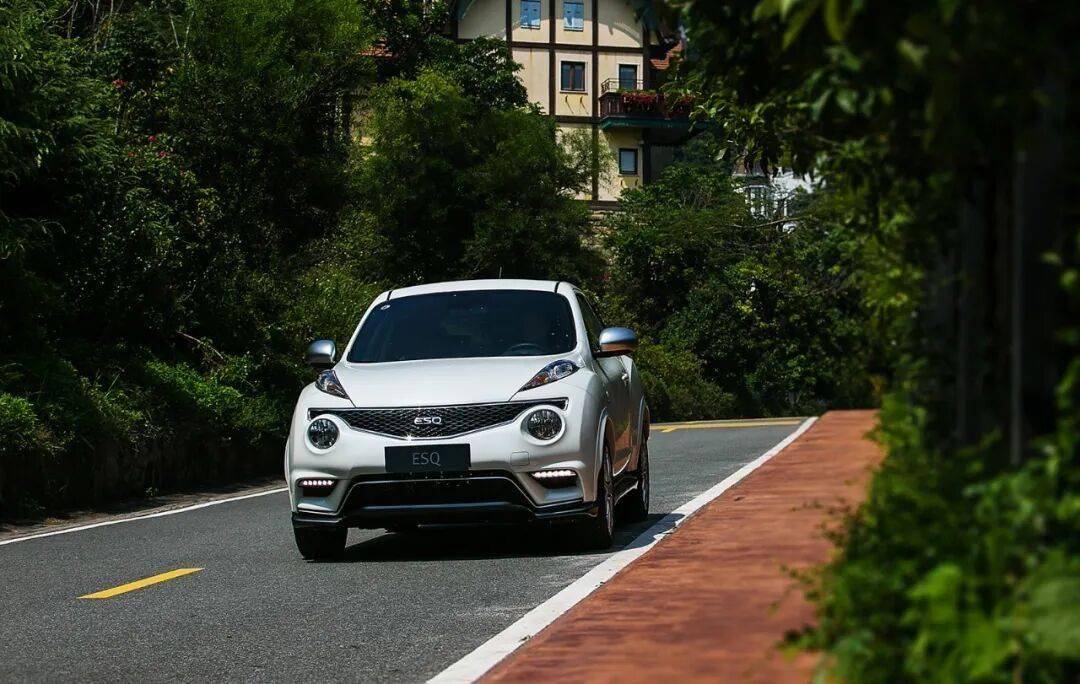 11年前的英菲尼迪ESQ操控是同級標桿,但設計很重口味