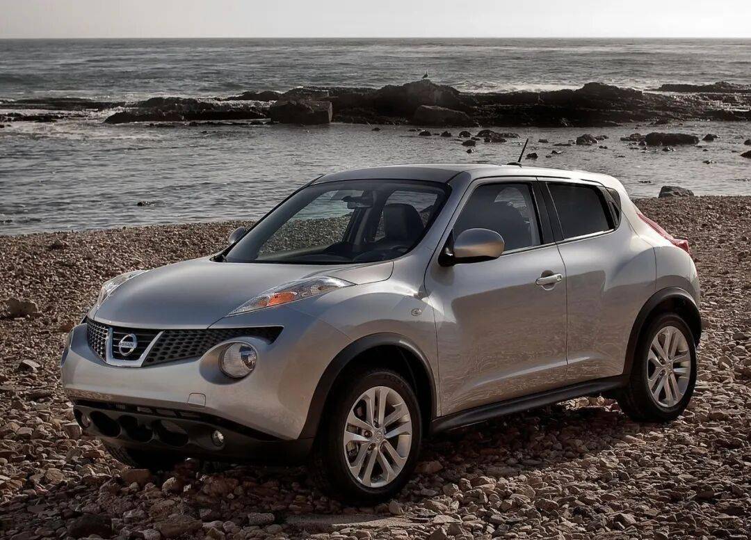 11年前的英菲尼迪ESQ操控是同級標桿,但設計很重口味