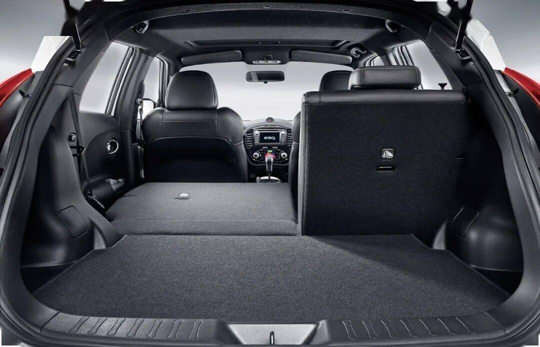 11年前的英菲尼迪ESQ操控是同級標桿,但設計很重口味