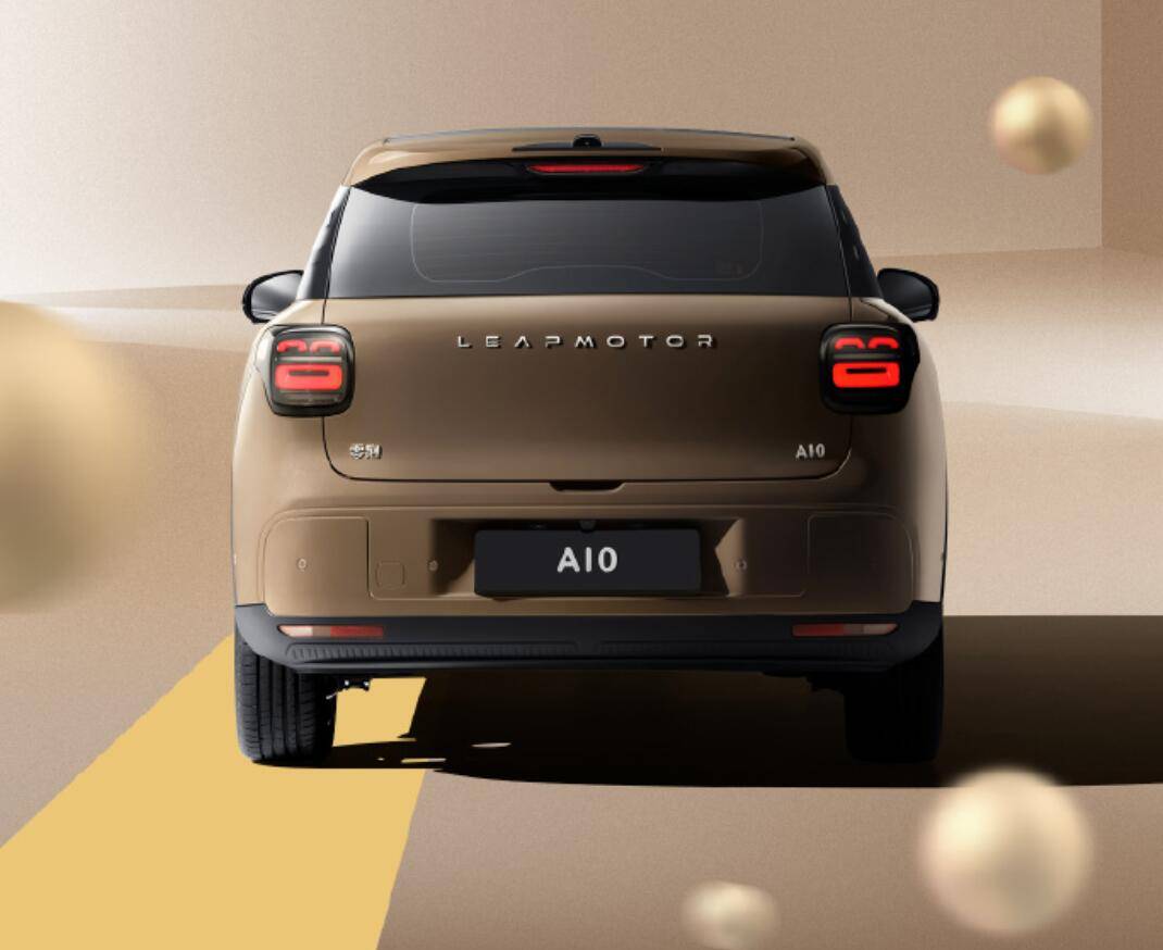 配備激光雷達 零跑A10開啟盲訂 跟元UP、極狐T1同級 誰更香?