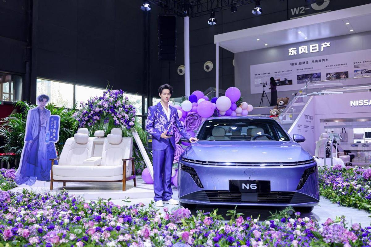 東風日產N6上市10天大定破萬 首批車主交付盛典閃耀星城