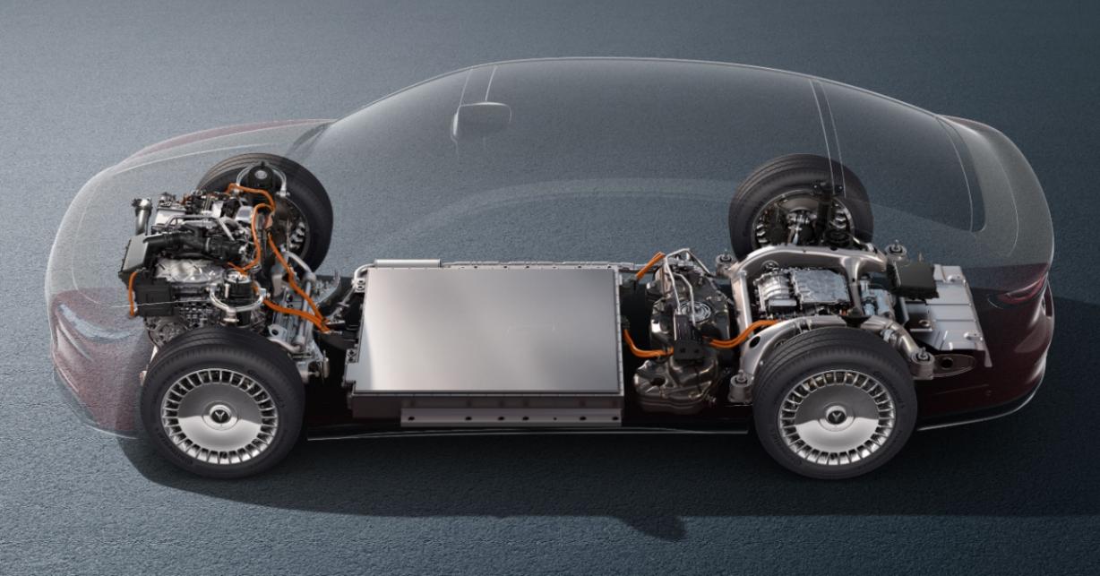 27.99 萬起的嵐圖追光 L, 撐起 30 萬級的豪華與體面?